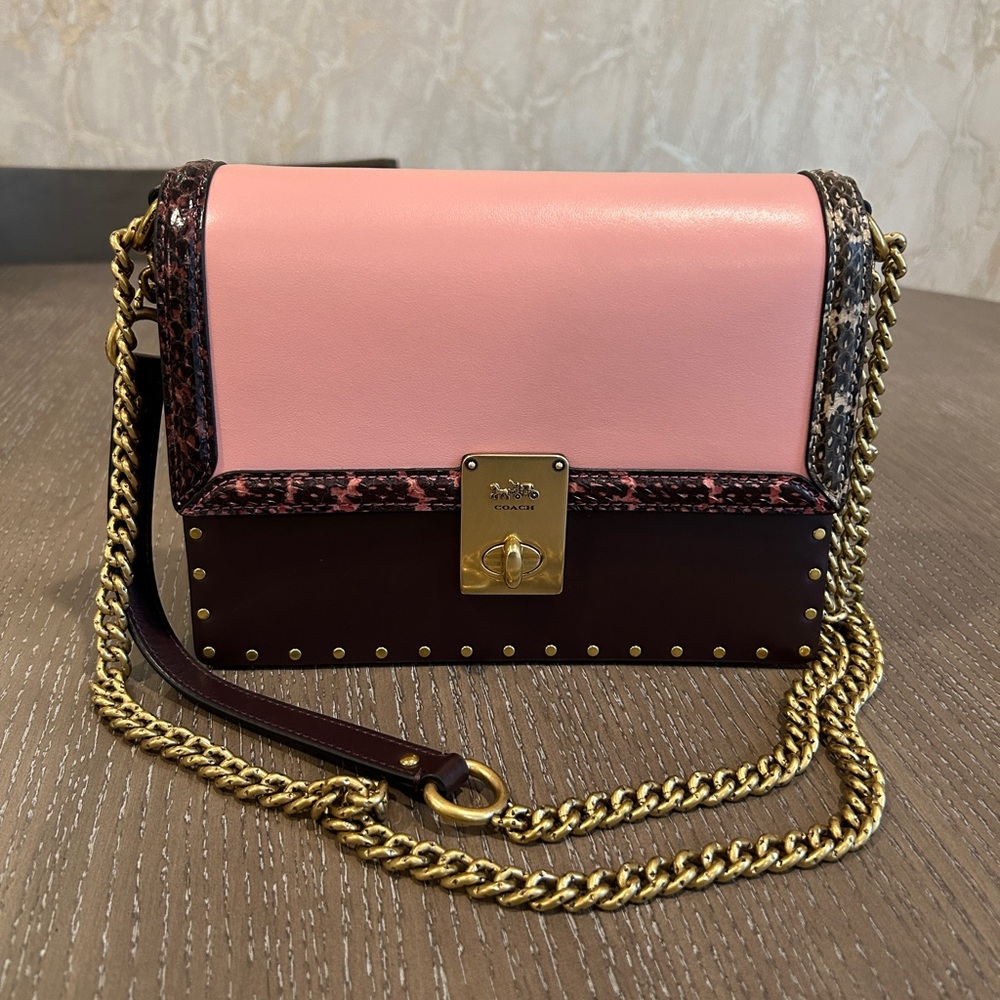 Coach X Jennifer Lopez Hutton Shoulder Bag